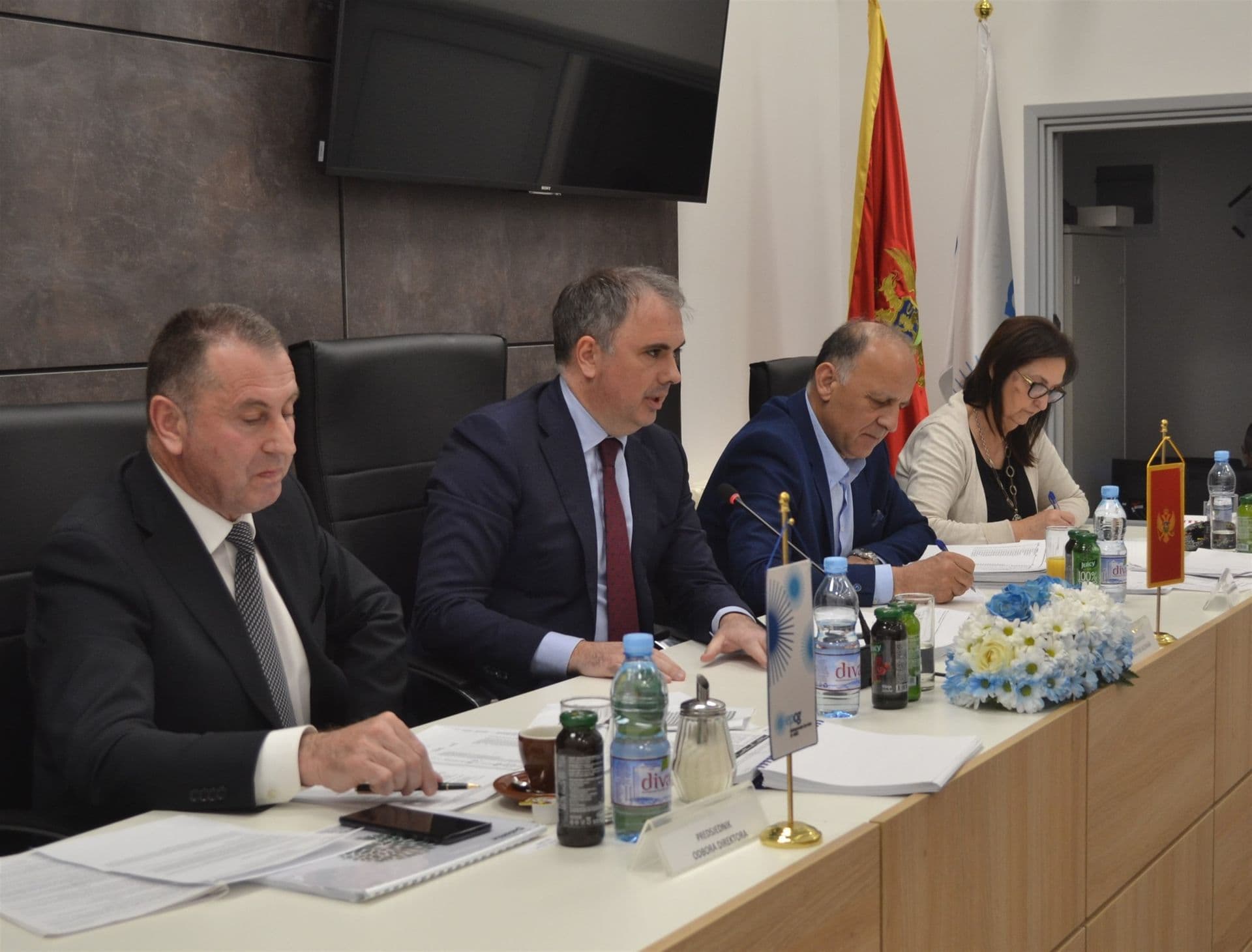 EPCG kupuje akcije Rudnika uglja EPCG kupuje akcije Rudnika uglja