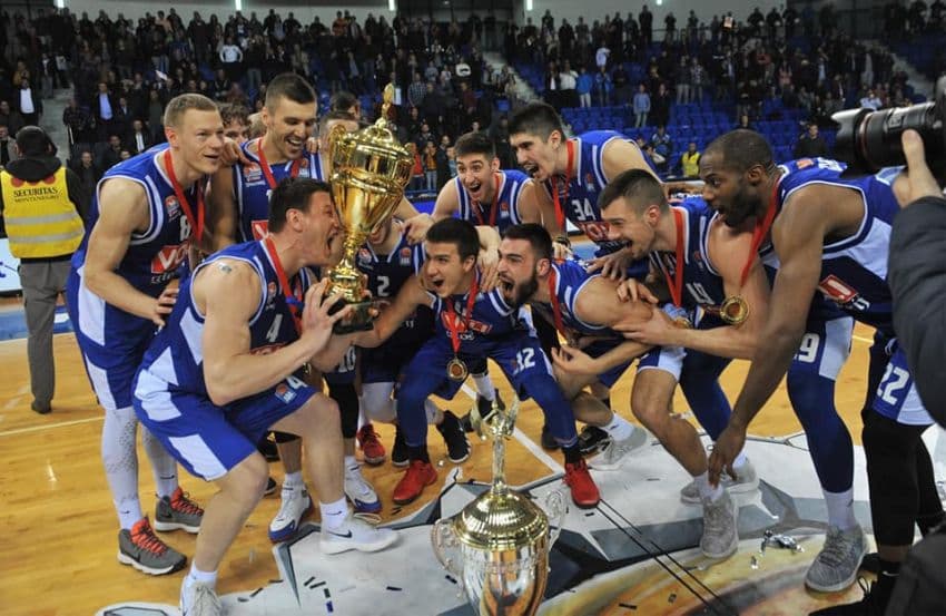 Kreće borba za titulu! Kreće borba za titulu!