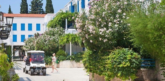 Predsezona počela, veći hoteli otvoreni Predsezona počela, veći hoteli otvoreni