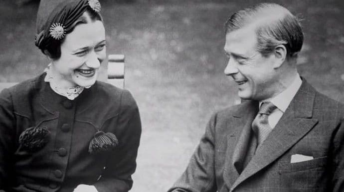 Wallis je prezirala Edwarda VIII jer ju nije učinio kraljicom Wallis je prezirala Edwarda VIII jer ju nije učinio kraljicom