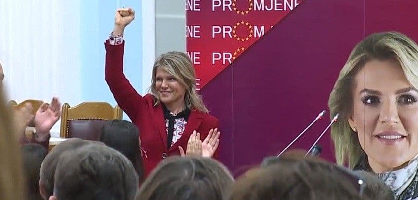 Ustav i zakoni ove države važiće jednako za sve Ustav i zakoni ove države važiće jednako za sve