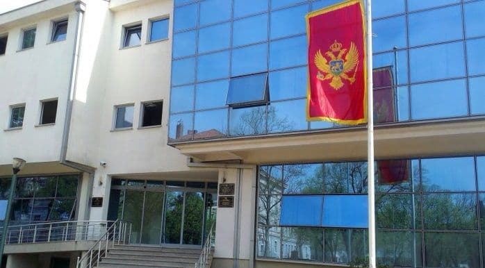 Djeca ostaju u Igalu, gradiće se nova škola Djeca ostaju u Igalu, gradiće se nova škola