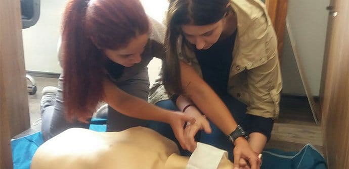 CEDIS obučava zaposlene za pružanje prve pomoći CEDIS obučava zaposlene za pružanje prve pomoći