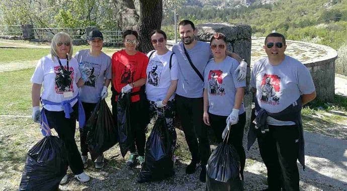 Uklanjali otpad sa Orlovog krša Uklanjali otpad sa Orlovog krša