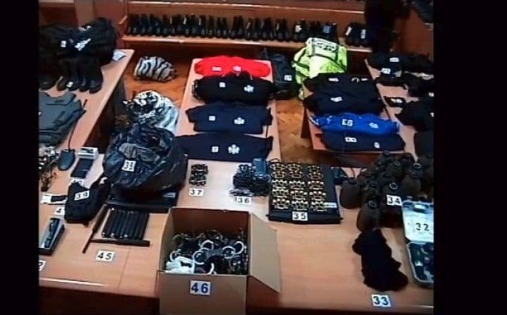 Tužilac: Novac korišćen za finansiranje kriminalnog plana; Odbrana: Neko je obmanuo politički vrh Srbije Tužilac: Novac korišćen za finansiranje kriminalnog plana; Odbrana: Neko je obmanuo politički vrh Srbije