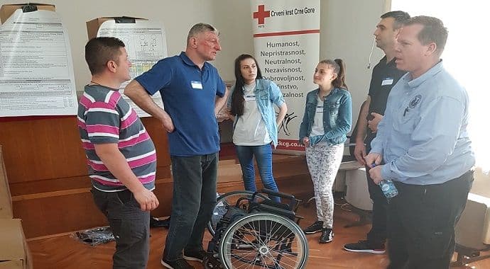Crveni krst dobio preko 300 invalidskih kolica Crveni krst dobio preko 300 invalidskih kolica
