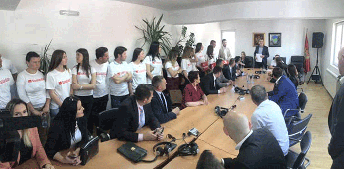 Socijaldemokrate prve predale listu u Plavu Socijaldemokrate prve predale listu u Plavu