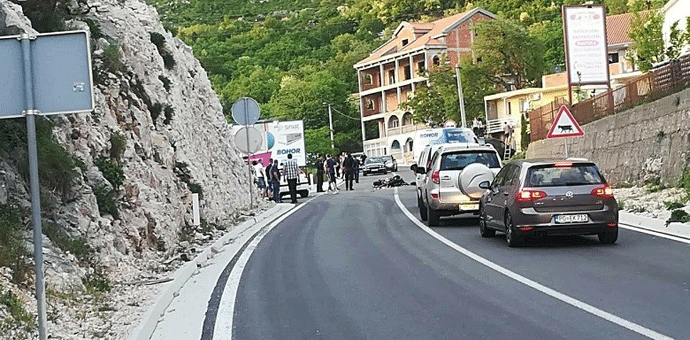 Povrijeđen motociklista Povrijeđen motociklista