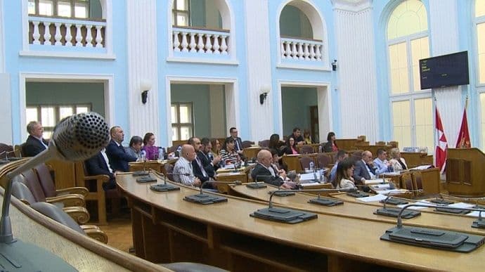 Porez na zemljište i objekte u Katunskoj i Riječkoj nahiji 40 odsto manji Porez na zemljište i objekte u Katunskoj i Riječkoj nahiji 40 odsto manji