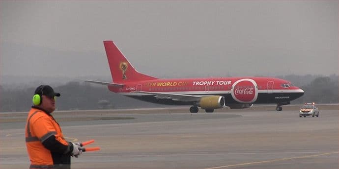 Trofej Svjetskog kupa stigao u Rusiju Trofej Svjetskog kupa stigao u Rusiju