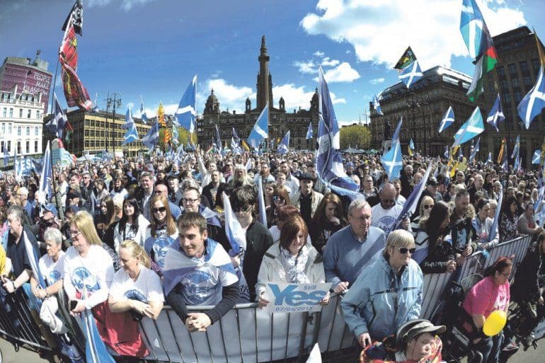 Hiljade građana na maršu za nezavisnost Hiljade građana na maršu za nezavisnost