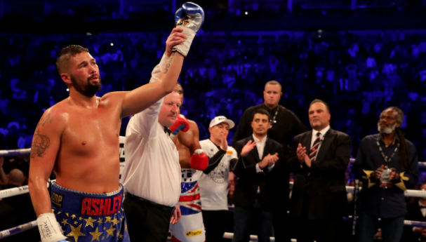 Bivši šampion na konopcima! (FOTO) Bivši šampion na konopcima! (FOTO)