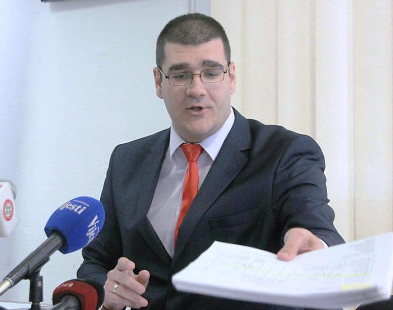 Milošević: Cilj DF-a da obesmisli rad radne grupe Milošević: Cilj DF-a da obesmisli rad radne grupe