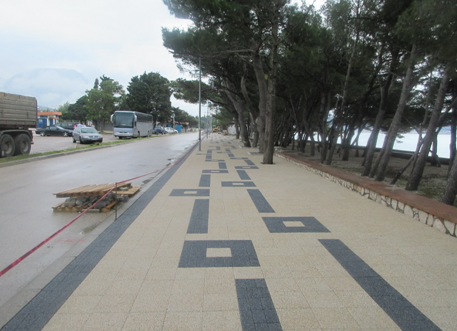 Završetak radova na popločavanju šetališta Žukotrlica do početka glavne sezone Završetak radova na popločavanju šetališta Žukotrlica do početka glavne sezone