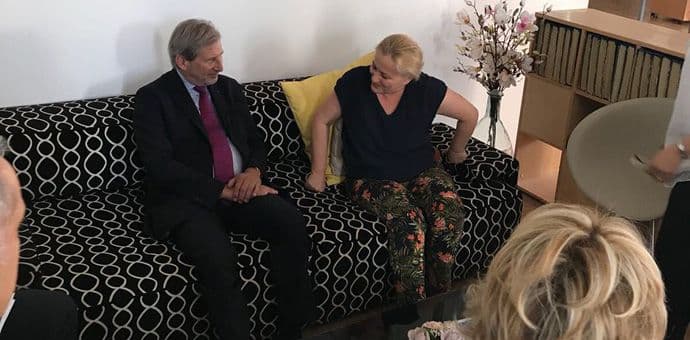 Napadi na novinare izazivaju zabrinost za vladavinu prava Napadi na novinare izazivaju zabrinost za vladavinu prava