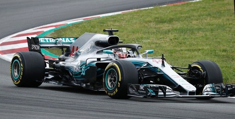 Hamiltonu pol pozicija u Barseloni Hamiltonu pol pozicija u Barseloni