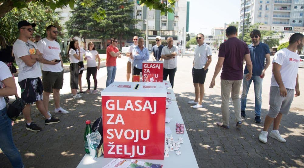 Omladina SD Bar doprinijeće izgradnji bazena Omladina SD Bar doprinijeće izgradnji bazena