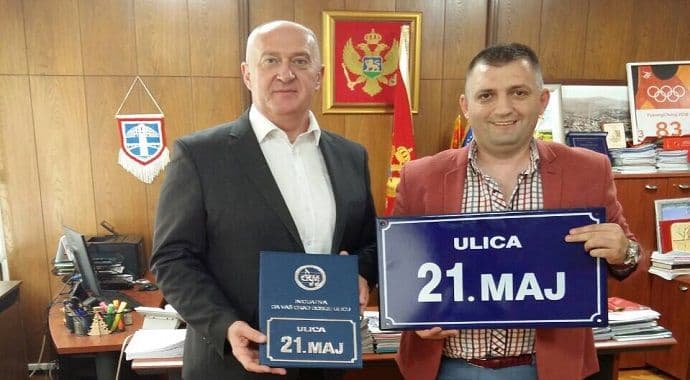 CKM uručila inicijativu da Pljevlja dobiju ulicu 21. maj CKM uručila inicijativu da Pljevlja dobiju ulicu 21. maj