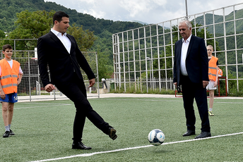 Stari  sportski teren u Plužinama dobio novo ruho