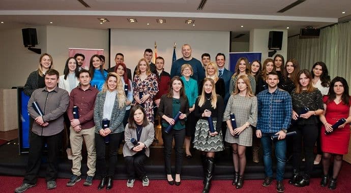 Otvara se konkurs za AmCham program stažiranja Otvara se konkurs za AmCham program stažiranja