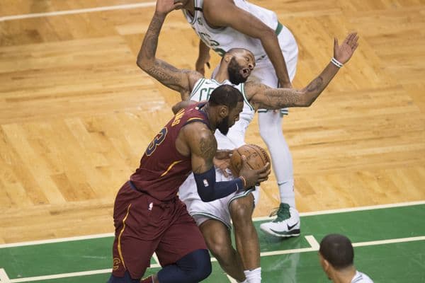 Kavsi pali u Bostonu, Seltiksi na korak od finala Kavsi pali u Bostonu, Seltiksi na korak od finala