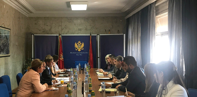 Rasvijetliti napad na Lakić Rasvijetliti napad na Lakić