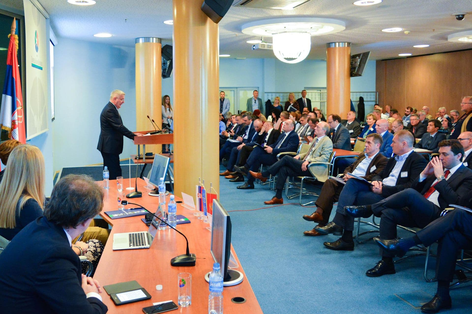 DOGOVOR: Žito iz Vojvodine će se izvoziti preko Luke Bar DOGOVOR: Žito iz Vojvodine će se izvoziti preko Luke Bar