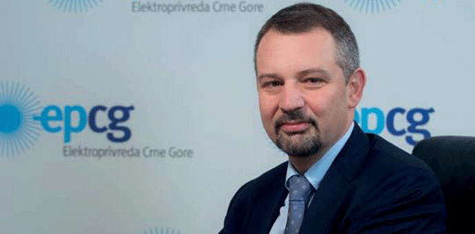 Bjanku uručen poziv, njegove kolege nijesu dobile optužnicu Bjanku uručen poziv, njegove kolege nijesu dobile optužnicu