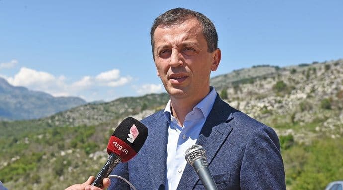 Bošković: Nastavićemo da podižemo sposobnosti Vojske i inžinjerijske čete Bošković: Nastavićemo da podižemo sposobnosti Vojske i inžinjerijske čete