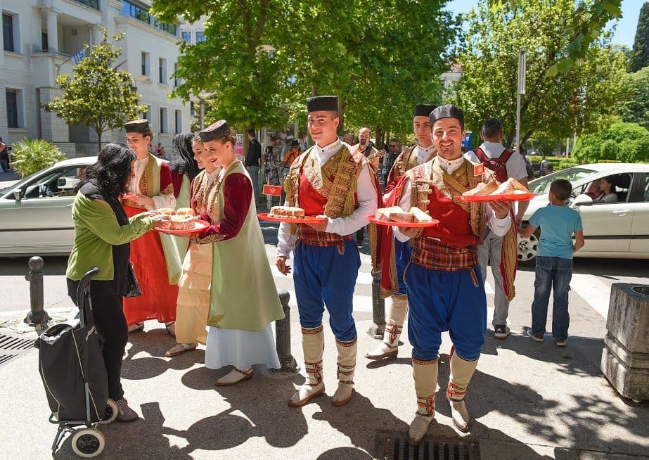 Na podgoričkim ulicama opet se širi miris patišpanja Na podgoričkim ulicama opet se širi miris patišpanja