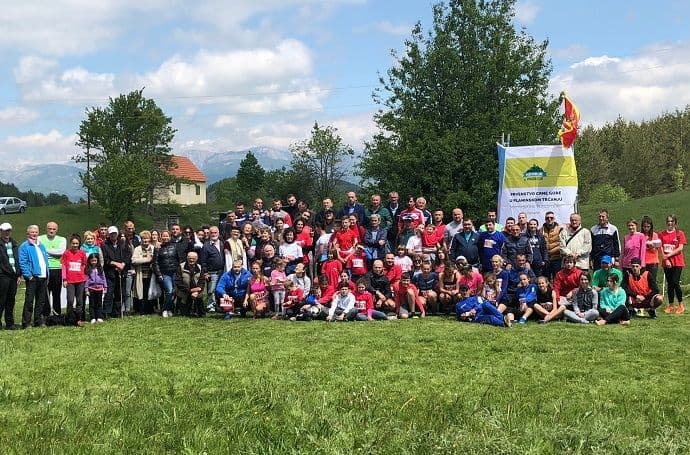 Slađana Perunović i Miloš Dragović prvaci Crne Gore u planinskom trčanju Slađana Perunović i Miloš Dragović prvaci Crne Gore u planinskom trčanju