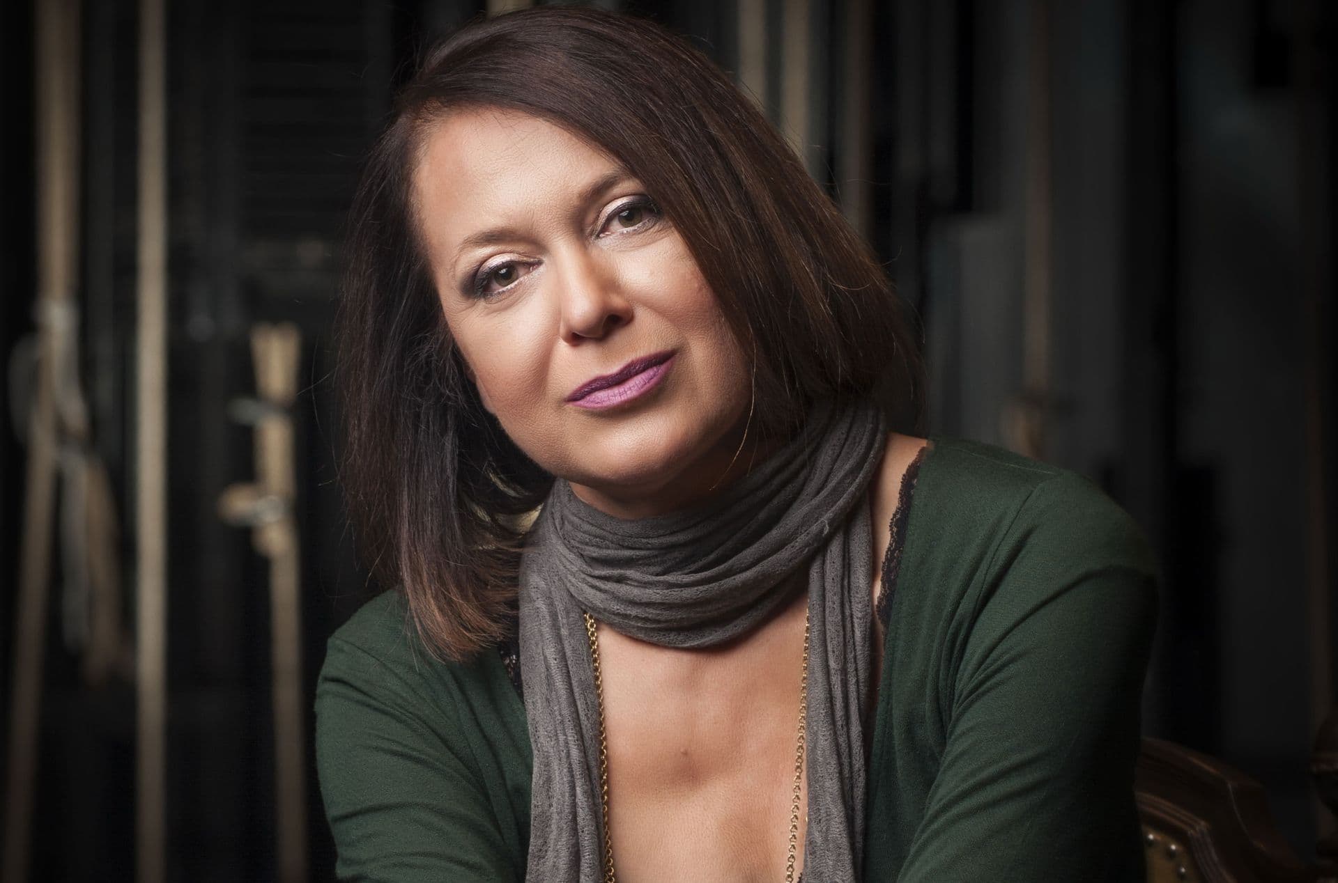 Publika je u teatru država u malom Publika je u teatru država u malom