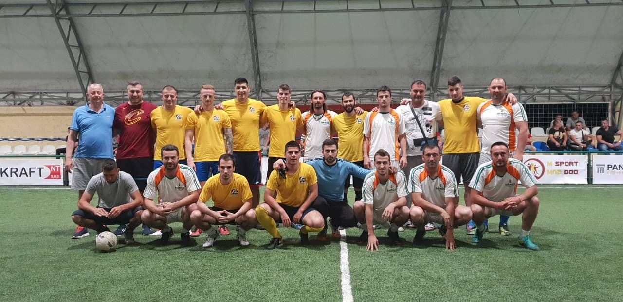 Branilac trona i i Guliver travel igraju za titulu Branilac trona i i Guliver travel igraju za titulu