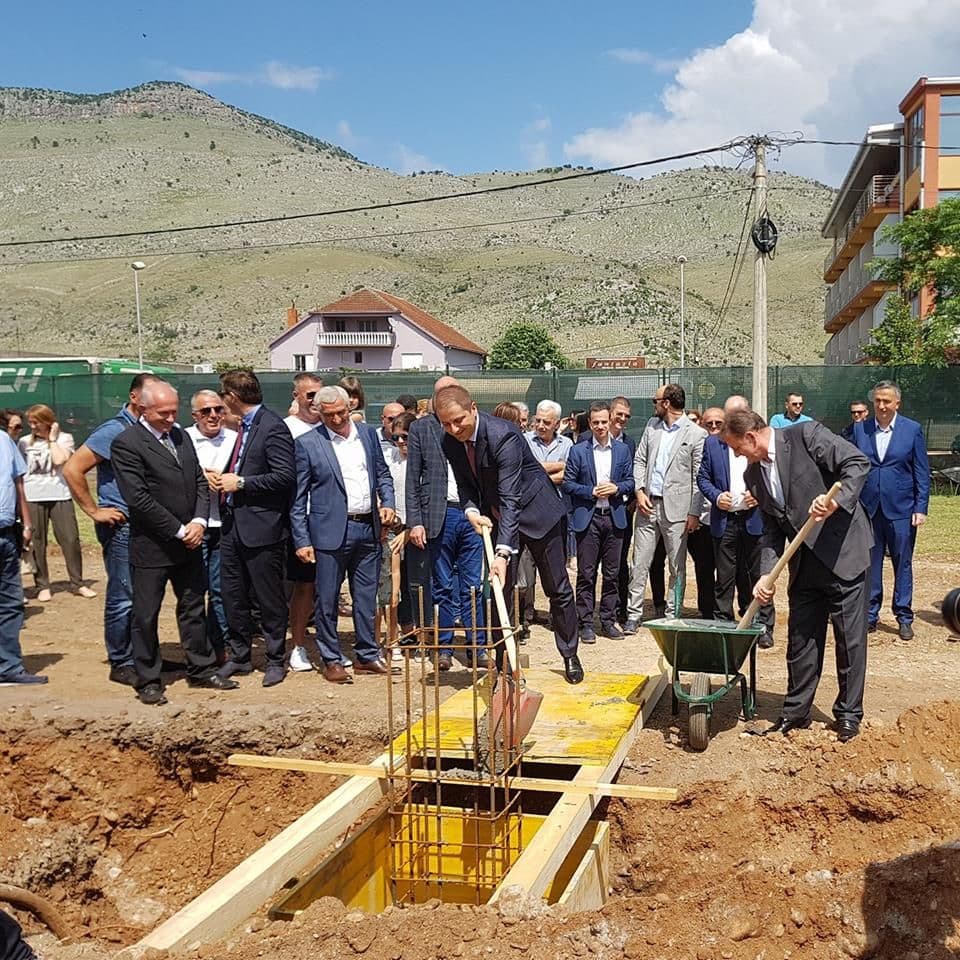 Počeo da se gradi vrtić u Tuzima, mjesta će biti za još 220 djece Počeo da se gradi vrtić u Tuzima, mjesta će biti za još 220 djece