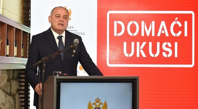 Simović: Samo zajedno i partnerski možemo obezbijediti dalji napredak Crne Gore Simović: Samo zajedno i partnerski možemo obezbijediti dalji napredak Crne Gore