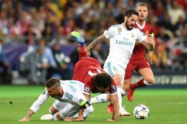 200.000 ljudi potpisalo peticiju: Kaznite Ramosa zbog Salaha 200.000 ljudi potpisalo peticiju: Kaznite Ramosa zbog Salaha