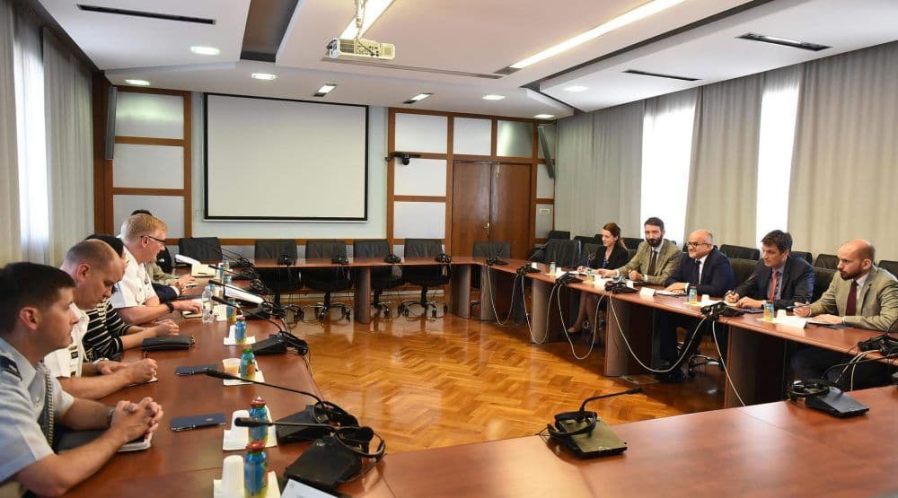 Crna Gora aktivno doprinosi kolektivnoj bezbjednosti Crna Gora aktivno doprinosi kolektivnoj bezbjednosti