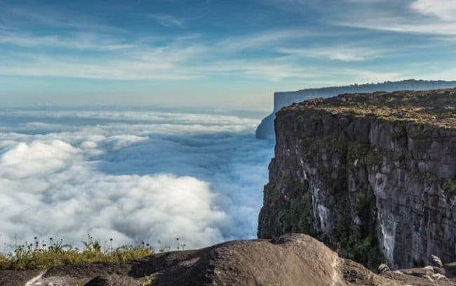 Izgubljeni svijet u kojem kiša pada skoro svaki dan Izgubljeni svijet u kojem kiša pada skoro svaki dan