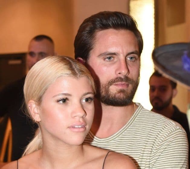 Manekenka ostavila momka zbog prevare Manekenka ostavila momka zbog prevare