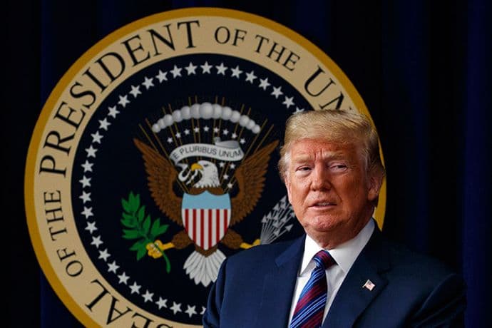 Tramp prijeti EU porezom od 20 odsto na vozila Tramp prijeti EU porezom od 20 odsto na vozila