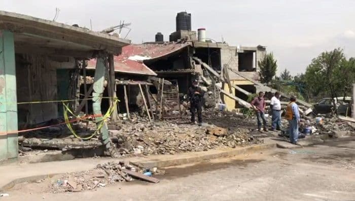 Najmanje sedam osoba stradalo u kući punoj pirotehničke opreme Najmanje sedam osoba stradalo u kući punoj pirotehničke opreme