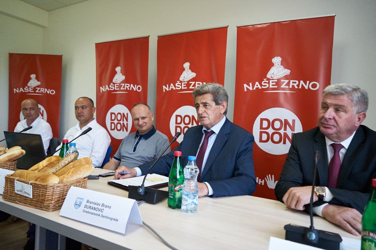 Slovenački "Don Don" počeo proizvodnju hljeba u Danilovgradu Slovenački "Don Don" počeo proizvodnju hljeba u Danilovgradu