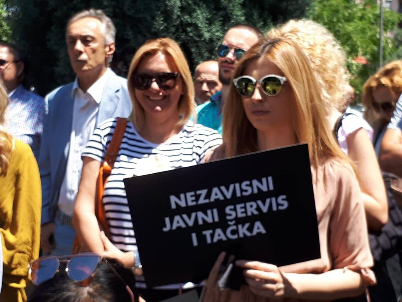 Media Centar organizuje protest ispred RTCG Media Centar organizuje protest ispred RTCG