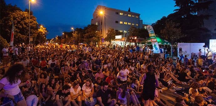 Asfalt se zagrijava! Asfalt se zagrijava!