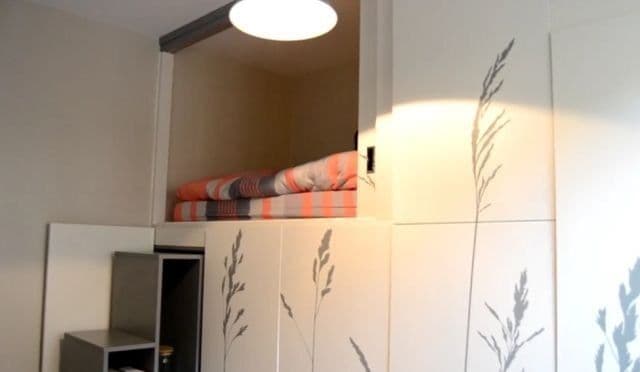 Najljepši stan u srcu Pariza koji iznosi samo 8 kvadrata Najljepši stan u srcu Pariza koji iznosi samo 8 kvadrata