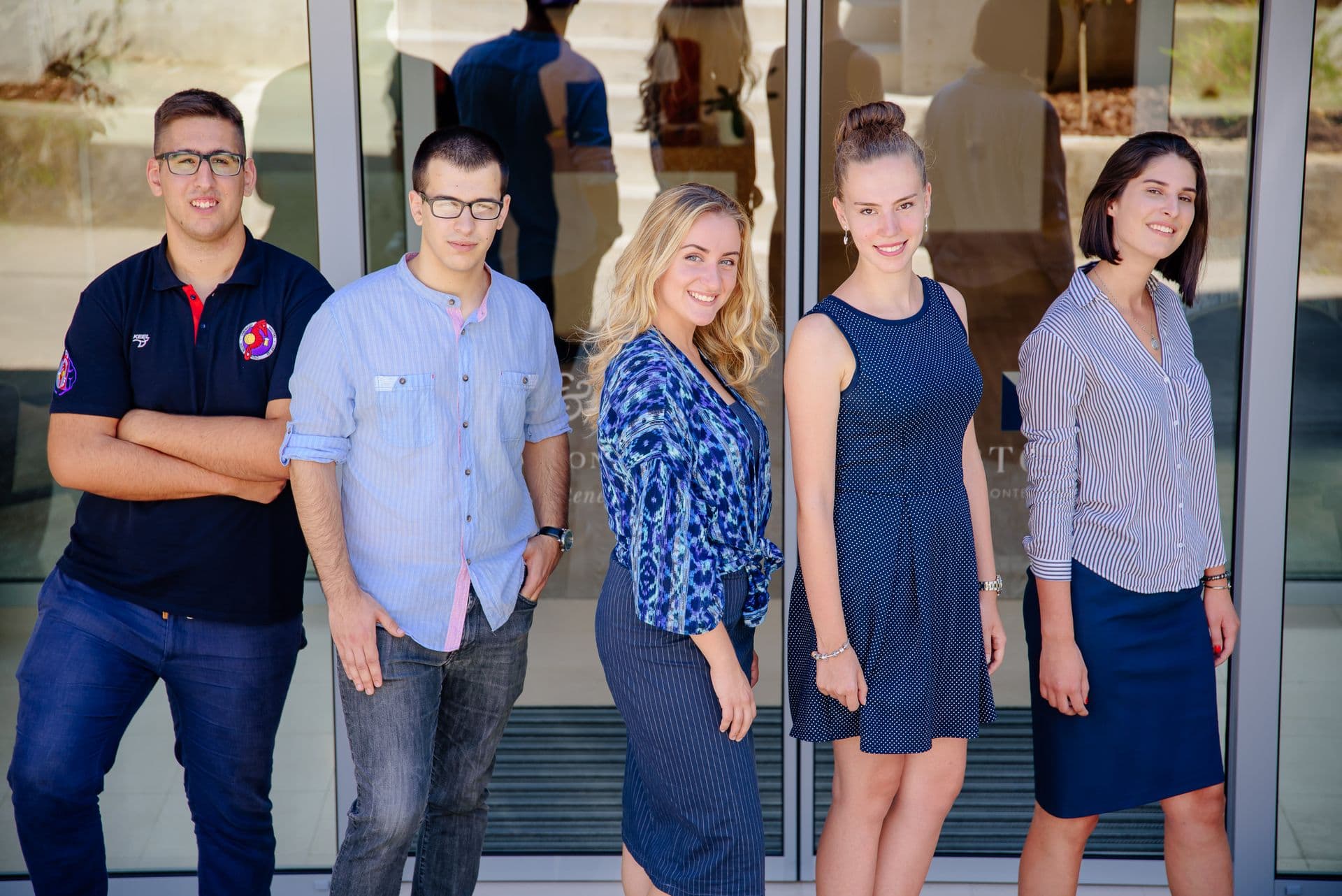 Azmont: Treću godinu za redom Azmont Stipendijski program za studije Međunarodnog hotelijerstva i menadžmenta Azmont: Treću godinu za redom Azmont Stipendijski program za studije Međunarodnog hotelijerstva i menadžmenta