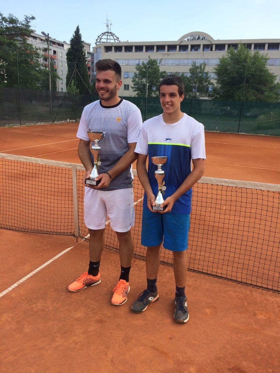 Rogan osvajač seniorskog prvenstva Rogan osvajač seniorskog prvenstva