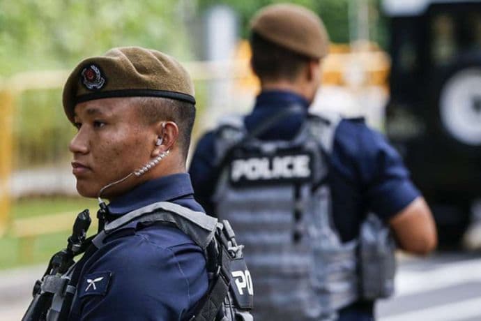 Ko su "ljudi zvijeri", čuvari Trampa i Kima? Ko su "ljudi zvijeri", čuvari Trampa i Kima?