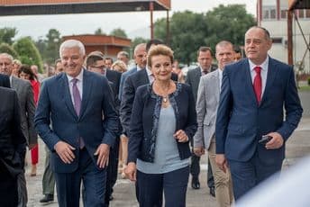 FOTO: Otvaranje nove linije za flaširanje kompanije 13 Jul Plantaže 