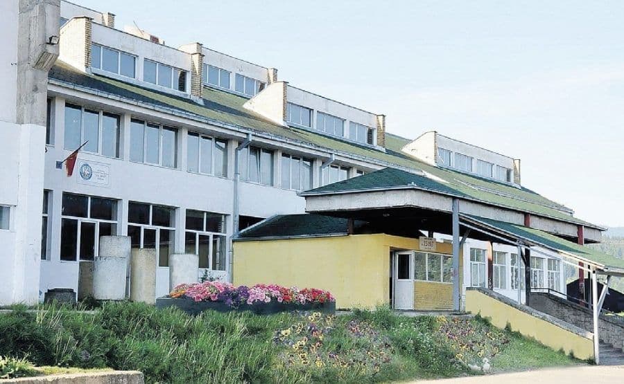 Zabranili školama da uzimaju novac od učenika Zabranili školama da uzimaju novac od učenika